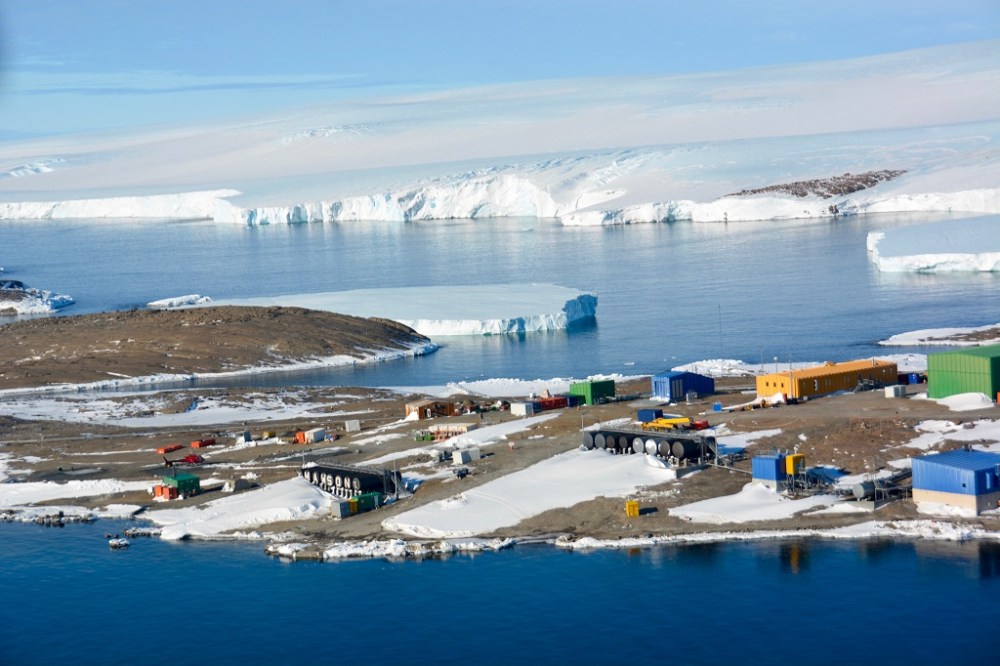 the station close up.jpg